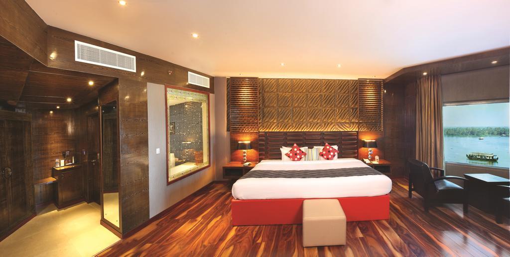 Ramada By Wyndham Alleppey Alappuzha Zewnętrze zdjęcie